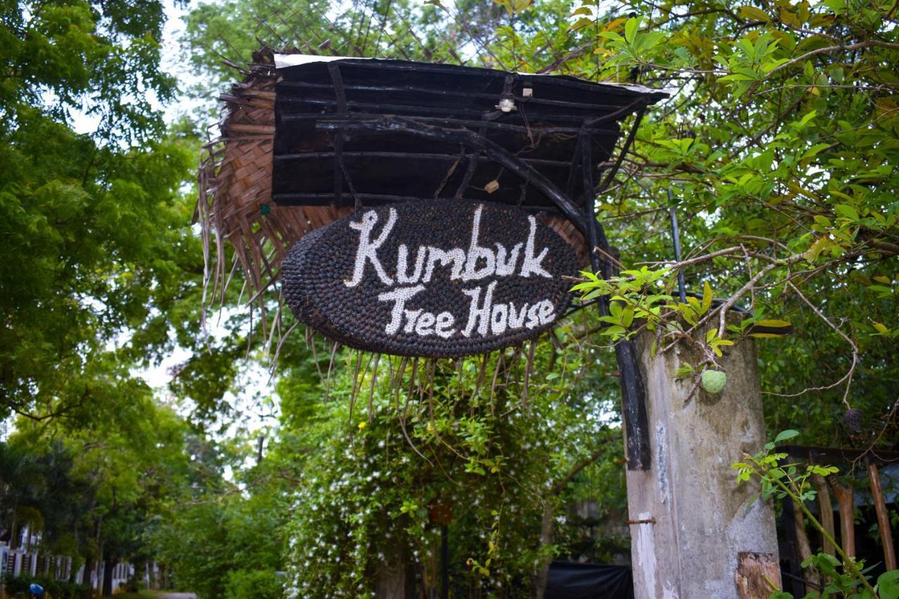 티사마하라마 Kumbuk Tree House 빌라 외부 사진